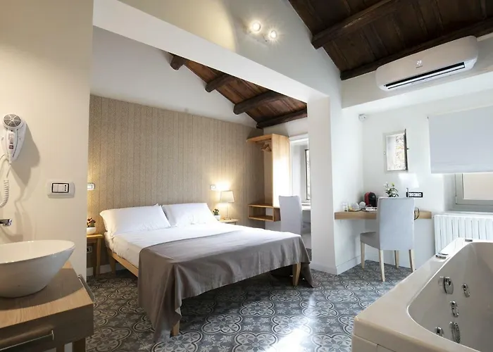 Pensión Bed In 4*