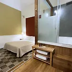 Bed In Pensionat Palermo