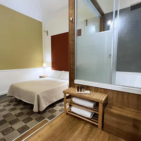 Bed In Πανσιόν Παλέρμο